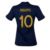 Koszulka piłkarska Francja Kylian Mbappe #10 Strój Domowy dla kobiety MŚ 2022 tanio Krótki Rękaw